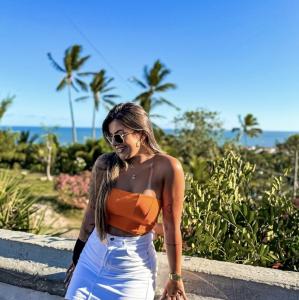 Chica busca chico en Almería: 