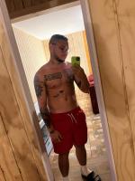 613967239: Chico busca chica en La Coruña