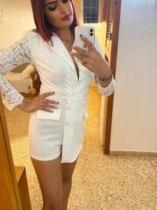 Chica busca chico en Ibiza: 