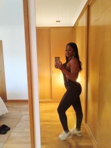 613682301: Chica busca chico en Asturias
