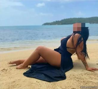 623495489: Chica busca chico en Cádiz