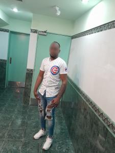 655364147: Chico busca chica en Cádiz