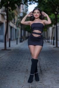673368428: Chica busca chico en Barcelona