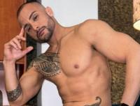 692592475: Chico busca chica en Cantabria