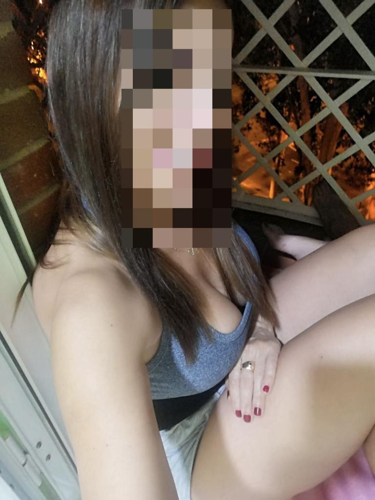 643985974: Chica busca chico en Cáceres