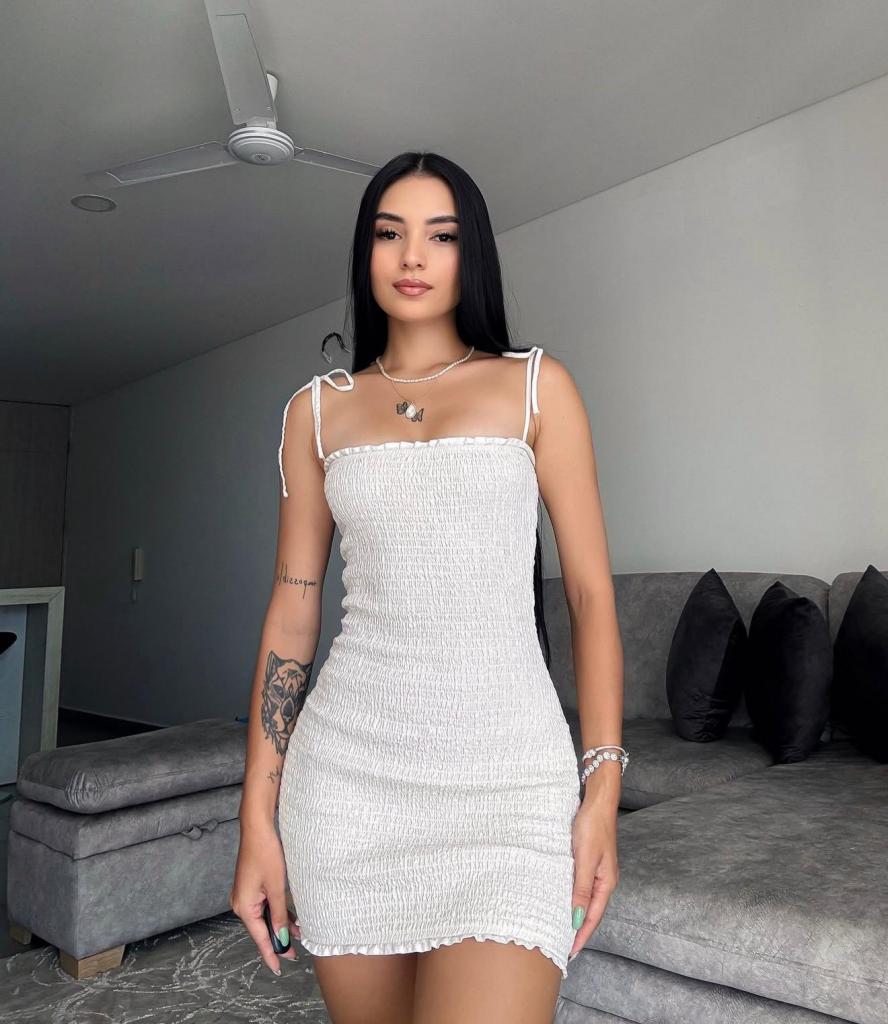 674987458: Chica busca chico en Las Palmas