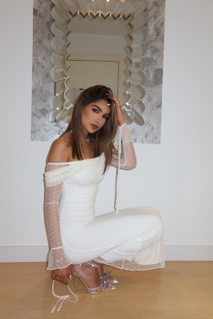 671465905: Chica busca chico en Lérida