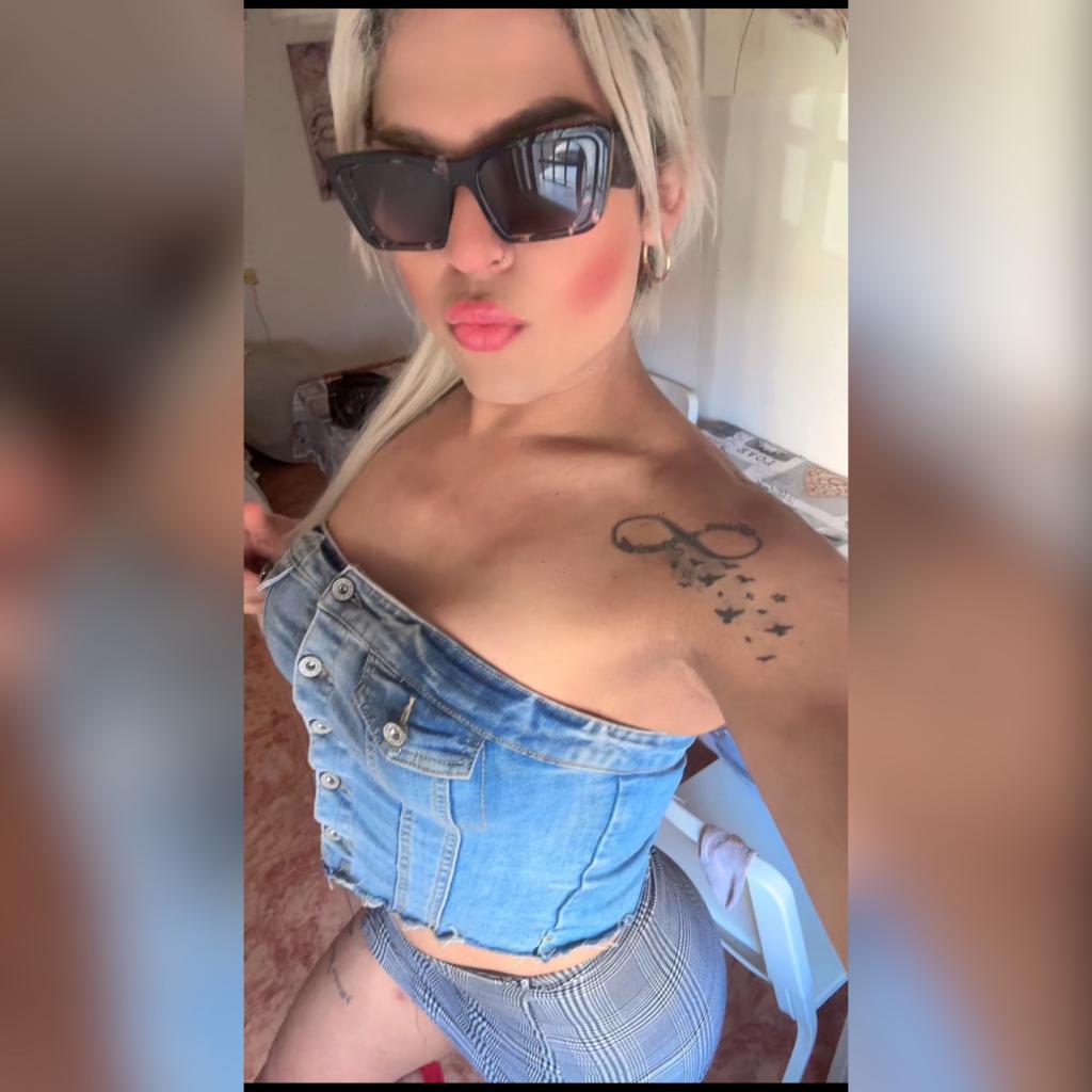 641415830: Transexual en Cádiz