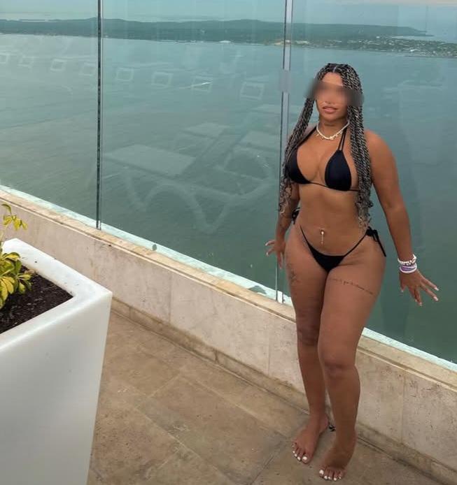 Chica busca chico en Menorca: 
