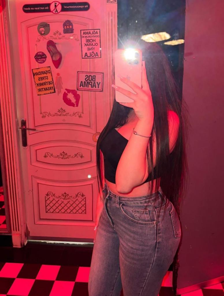 Chica busca chico en Alicante: 