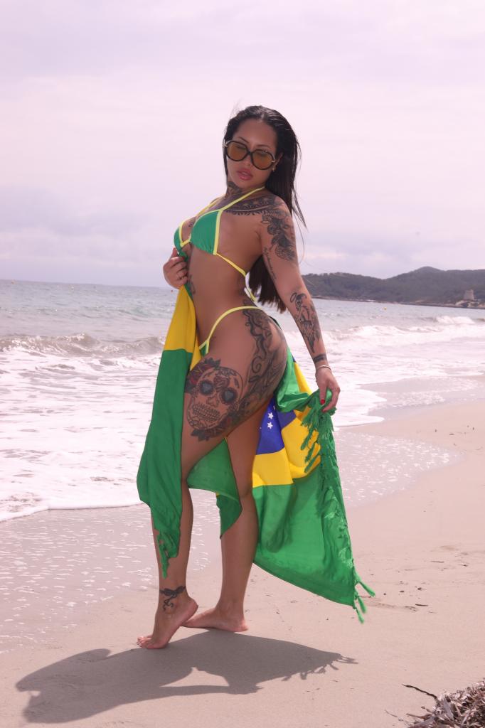 Chica busca chico en Mallorca: 