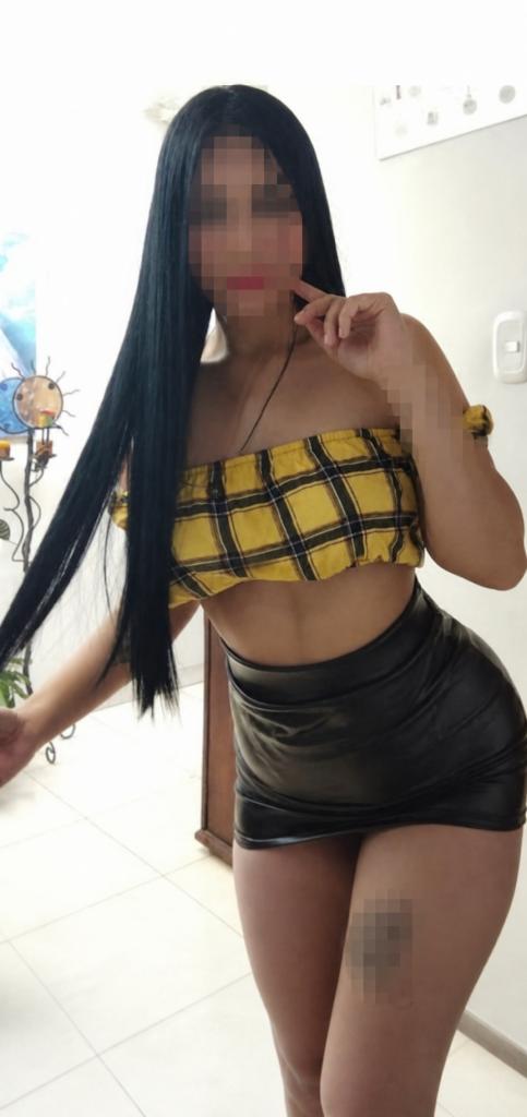 684681263: Chica busca chico en Asturias