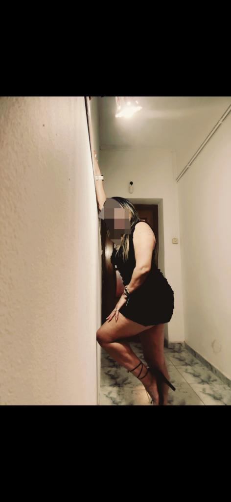 Chica busca chico en Gerona: 