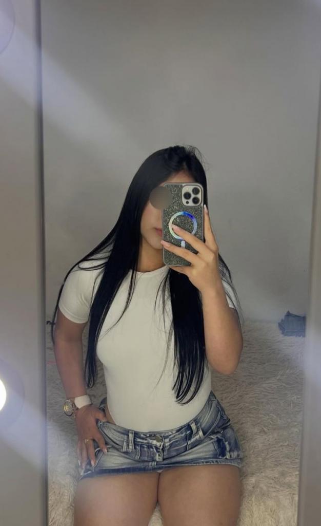 Chica busca chico en Cádiz: 