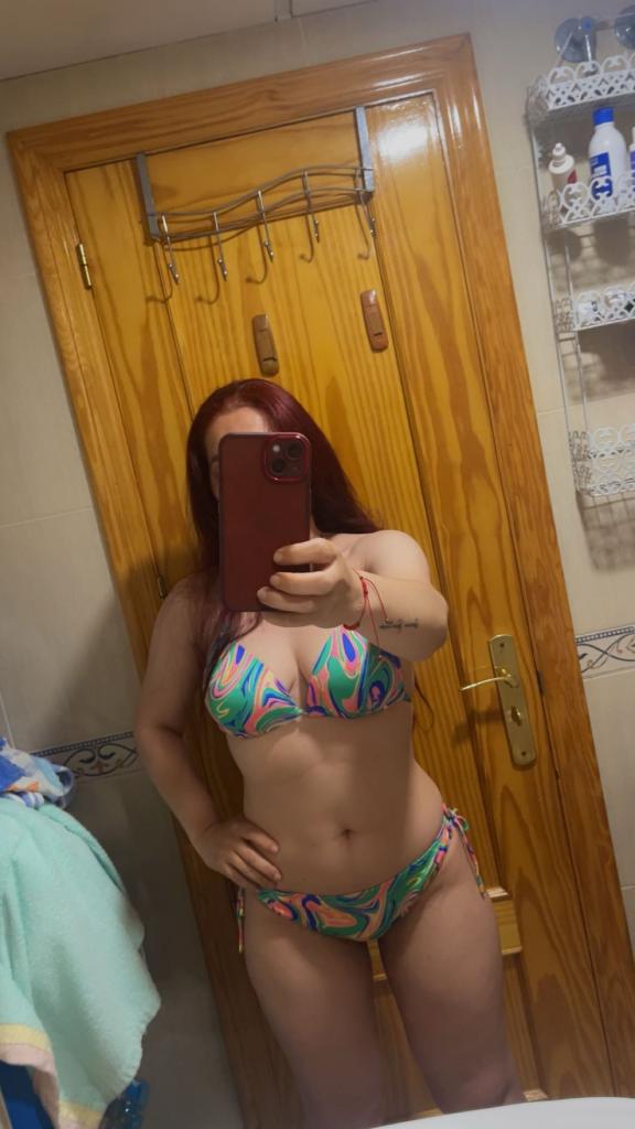 Chica busca chico en Almería: 