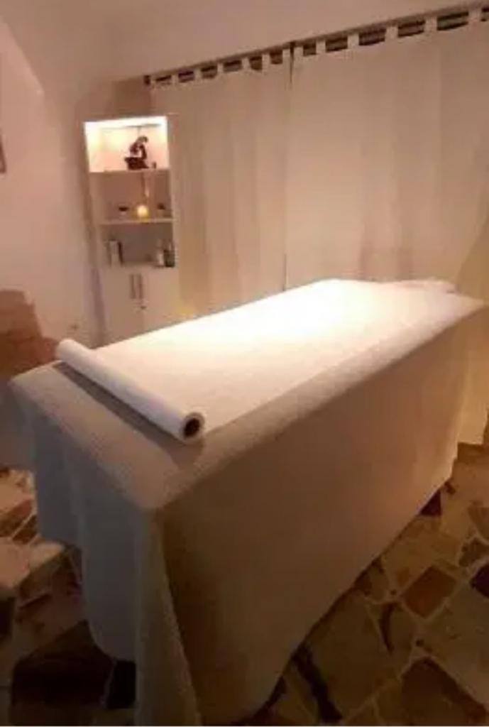 678831307: Chica busca chico en Guipúzcoa