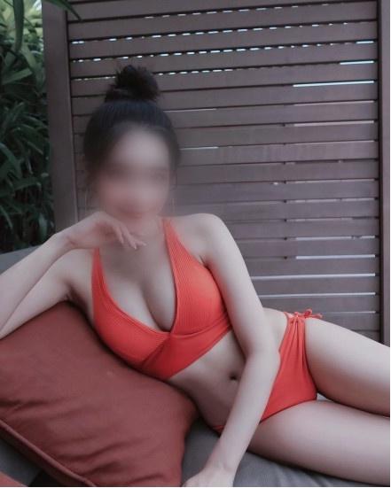 Chica busca chico en Gerona: 