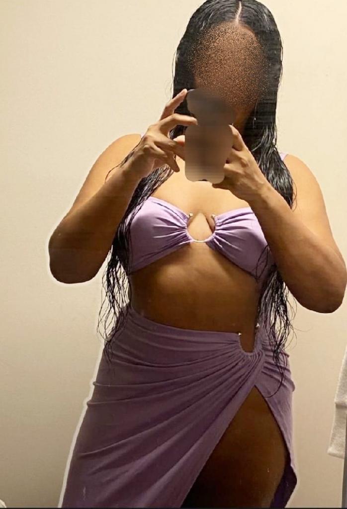 Chica busca chico en Valencia: Chica busca chico