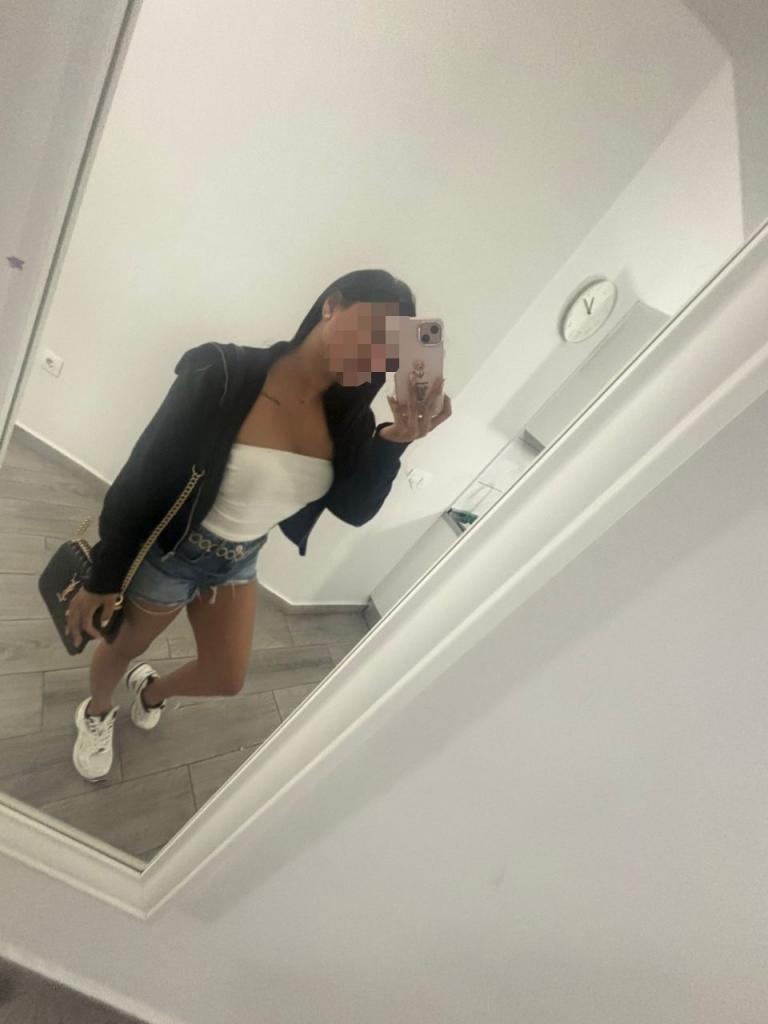 Chica busca chico en Tenerife: 