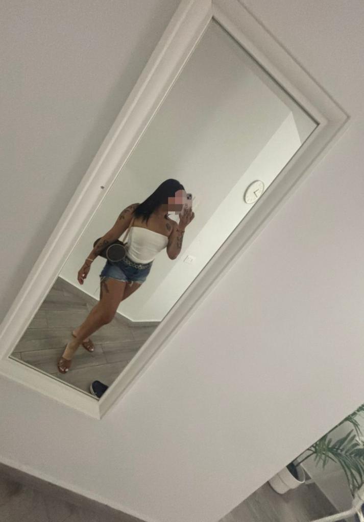 Chica busca chico en Tenerife: 