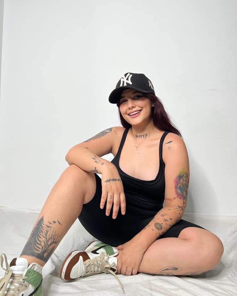 Chica busca chico en Sevilla: 