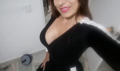 643985974: Chica busca chico en Cáceres