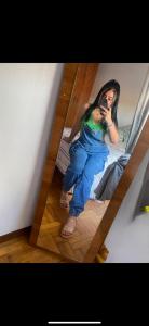 607338255: Chica busca chico en Sevilla