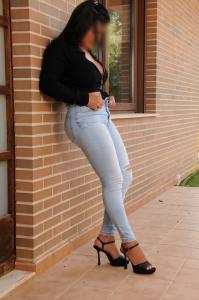 635609740: Chica busca chico en Murcia