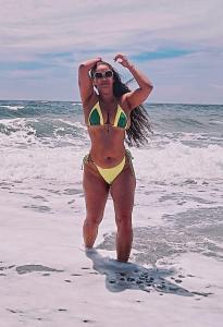 614900921: Chica busca chico en Madrid