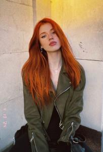 613276942: Chica busca chico en Madrid