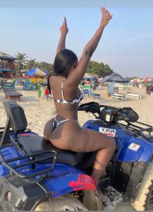 666164170: Chica busca chico en Málaga