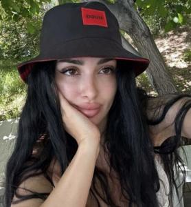 642995215: Chica busca chico en Alicante