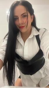 647315397: Chica busca chico en Madrid