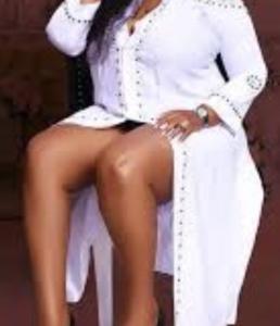 742031588: Chica busca chico en Orense