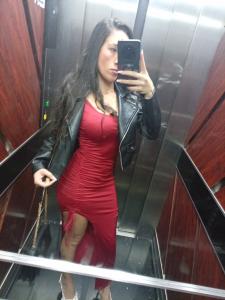 612209917: Chica busca chico en Madrid