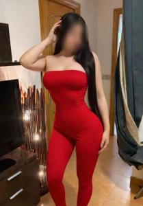 631267418: Chica busca chico en Tarragona