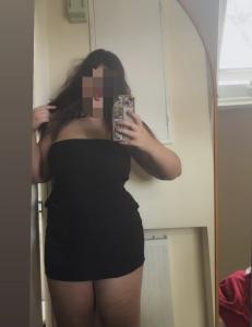631787801: Chica busca chico en Barcelona