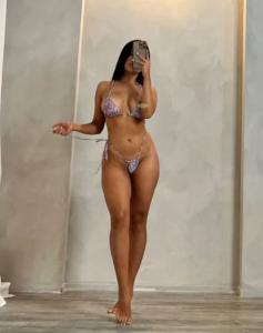 632277690: Chica busca chico en Granada