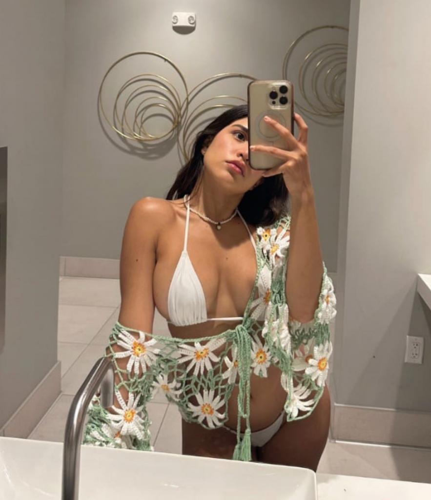 632277690: Chica busca chico en Granada