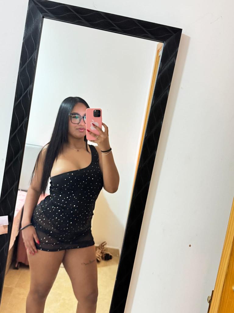 Chica busca chico en Almería: 