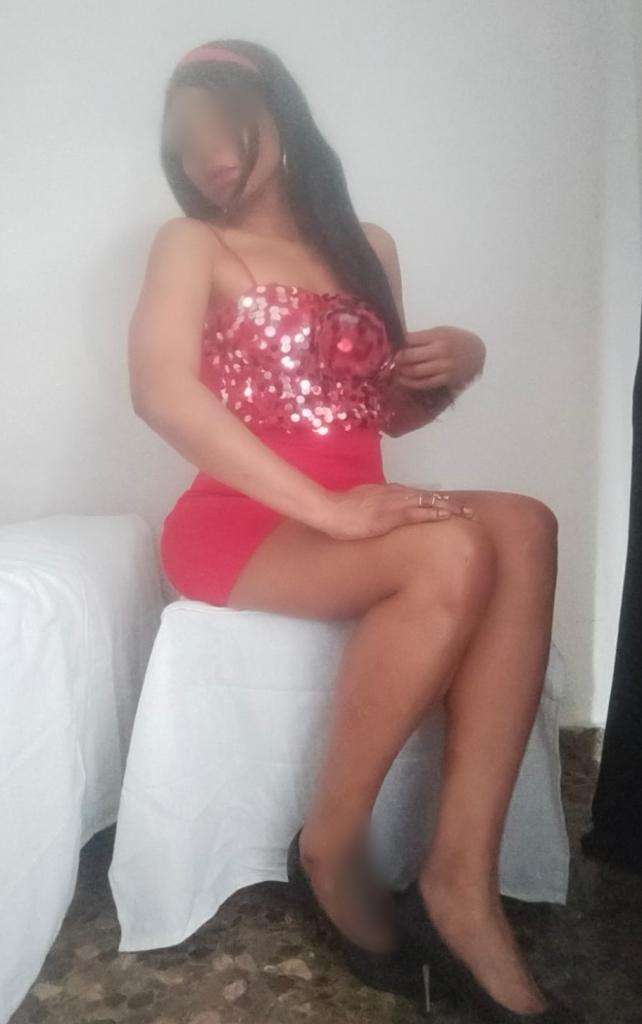 633360111: Chica busca chico en Valencia