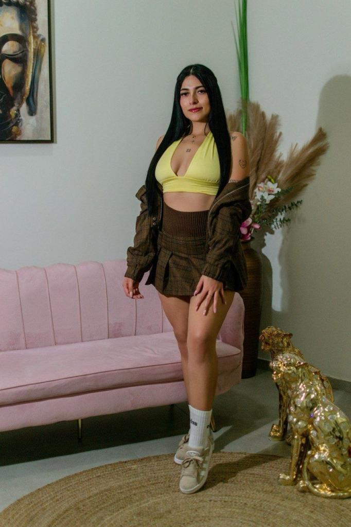 Chica busca chico en Tenerife: 