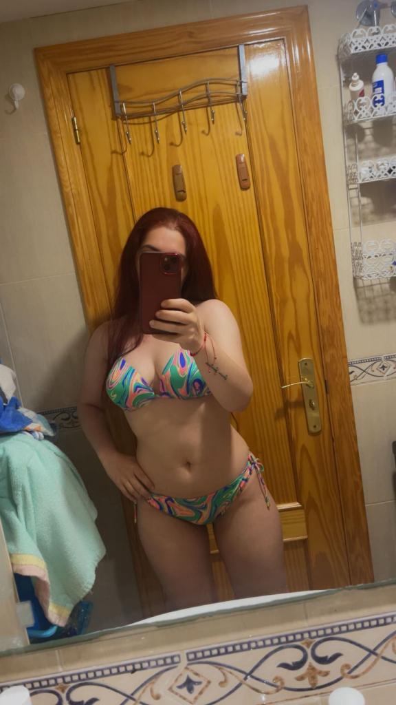 Chica busca chico en Almería: 