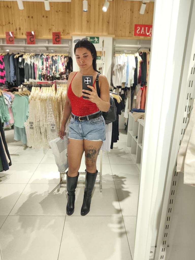 Chica busca chico en La Rioja: 
