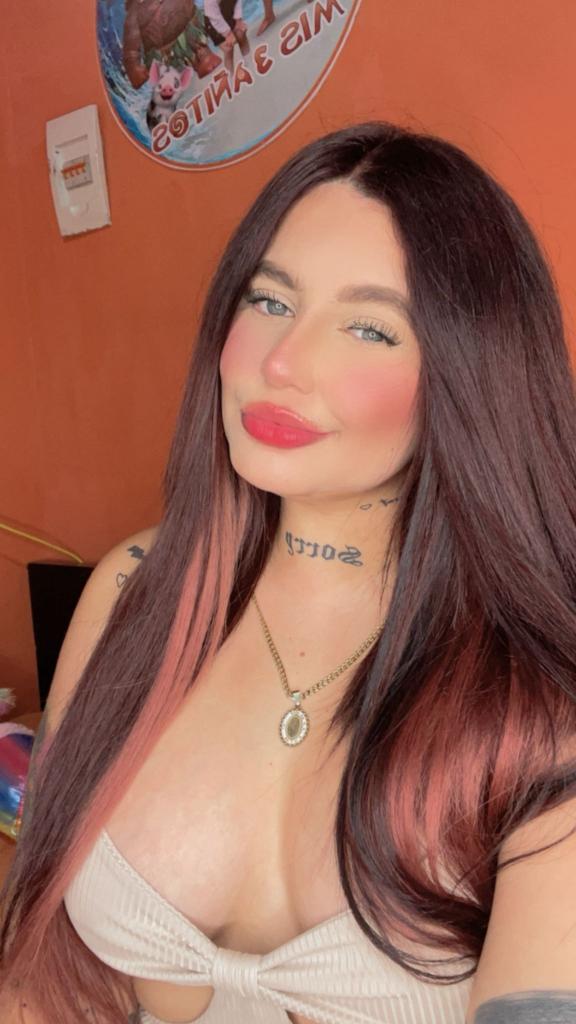 Chica busca chico en Sevilla: Chica busca chico