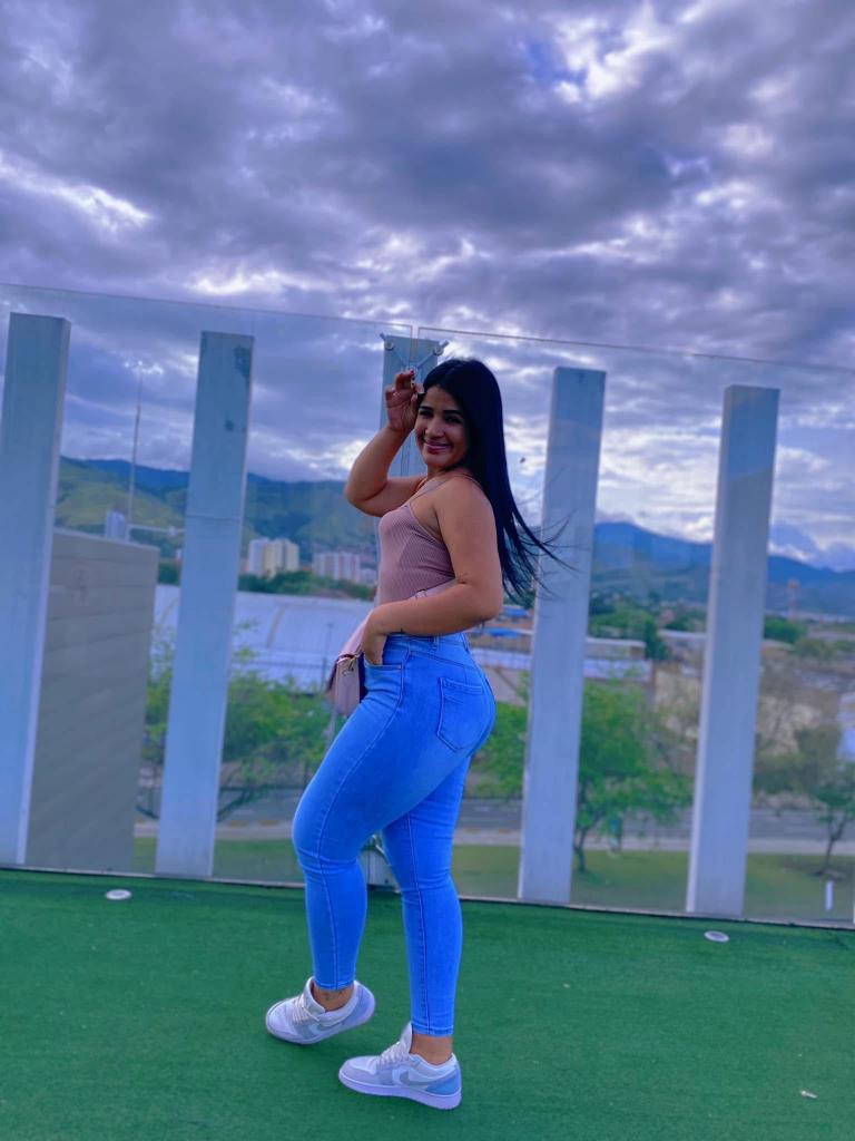 Chica busca chico en Murcia: 
