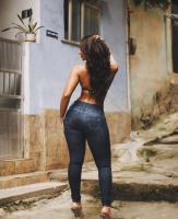 685222886: Chica busca chico en Madrid