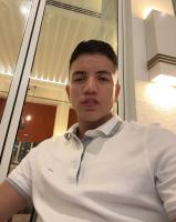627387821: Chico busca chica en Valencia