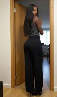 671134267: Chica busca chico en Sevilla
