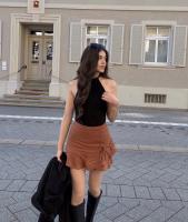 604284613: Chica busca chico en Madrid